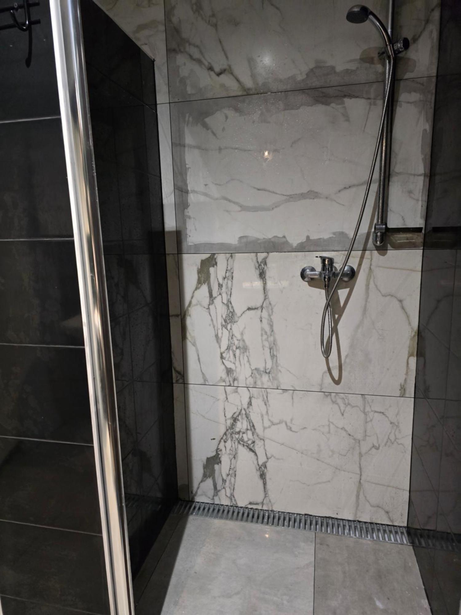 Hostel W Zielonce Зельонка Екстер'єр фото