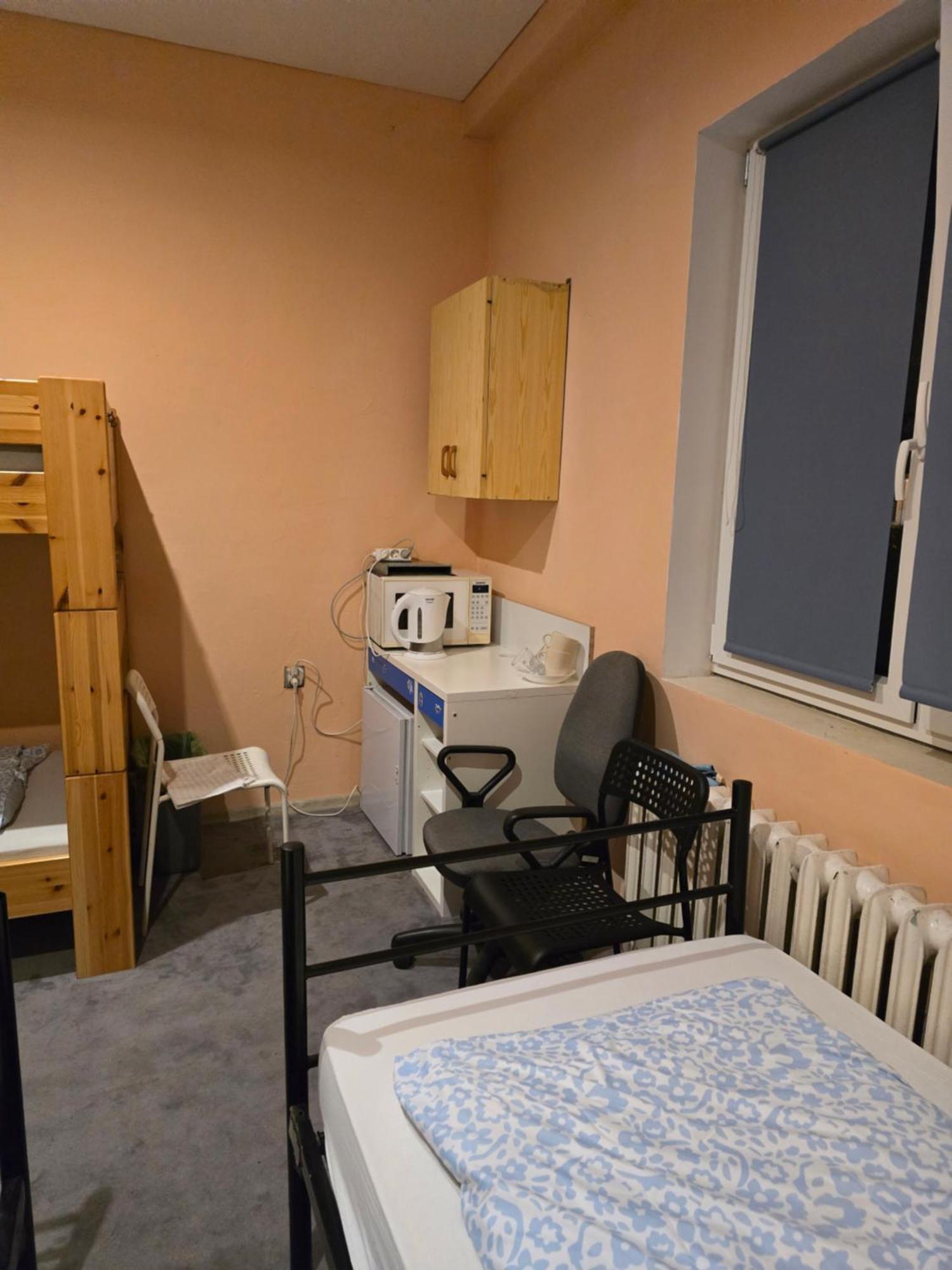 Hostel W Zielonce Зельонка Екстер'єр фото